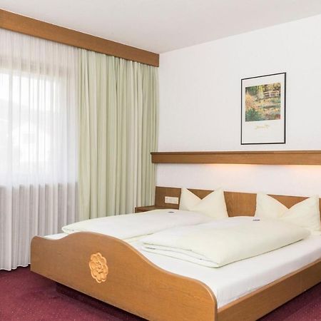 Gaestehaus Becher Donzdorf Exteriér fotografie